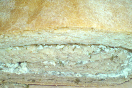 Хлеб-рулет с творожным сыром и зеленью: шаг 7
