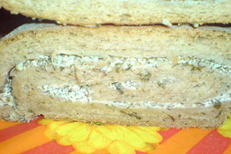 Хлеб-рулет с творожным сыром и зеленью: шаг 8
