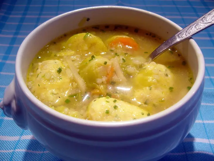Густой перловый суп с брюссельской капустой и сырными клецками: шаг 8