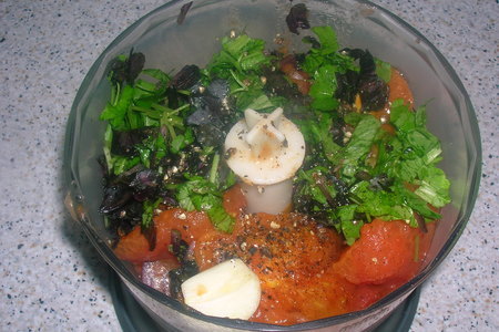 Свинина на гриле в чесночно-горчичном маринаде с томатным соусом: шаг 6