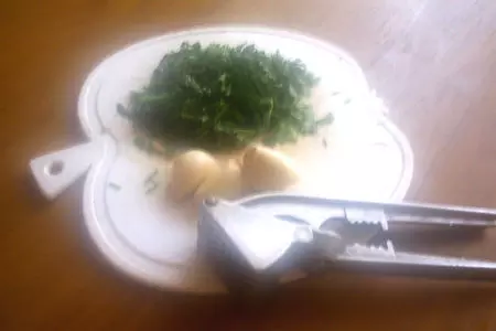 Плюшки с брынзой и чесноком: шаг 4