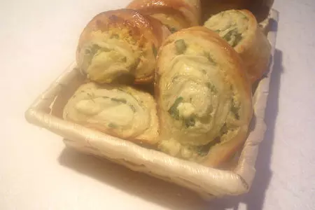Плюшки с брынзой и чесноком: шаг 9