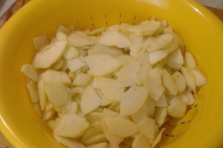 Пляцок "яблочный с белково-кисельной прослойкой и  заварным кремом": шаг 5