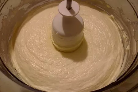 Пляцок "яблочный с белково-кисельной прослойкой и  заварным кремом": шаг 12