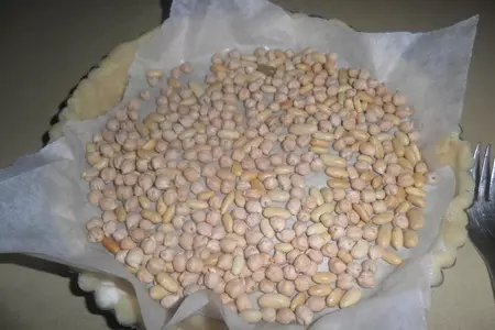 Тарт с ромовым черносливом и миндальным кремом: шаг 4