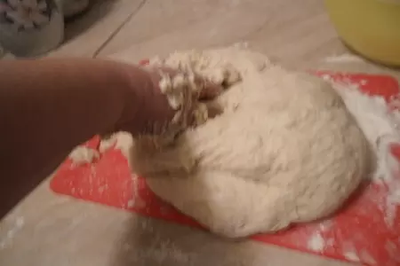 Пирожки с морковкой: шаг 2
