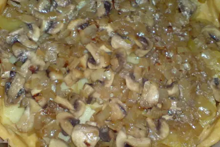Открытый пирог с грибами и картофелем: шаг 5