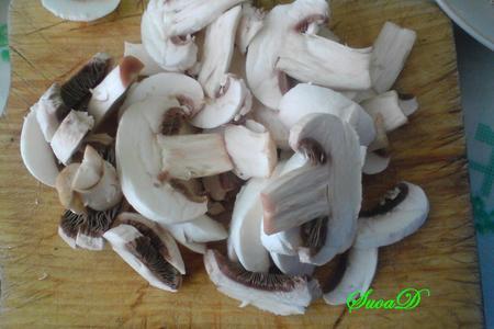 Салатик"любимые грибочки": шаг 1