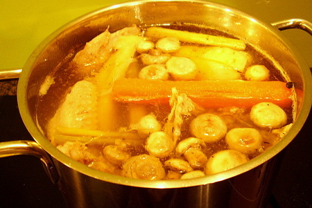 Знаменитый венгерский куриный суп: шаг 2