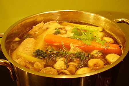 Знаменитый венгерский куриный суп: шаг 3