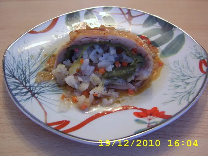 Куриные рулетики  с рисом и овощами.: шаг 9