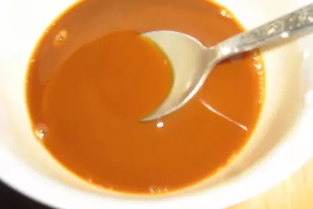 Луковый суп с рисовой лапшой и соевым соусом: шаг 8
