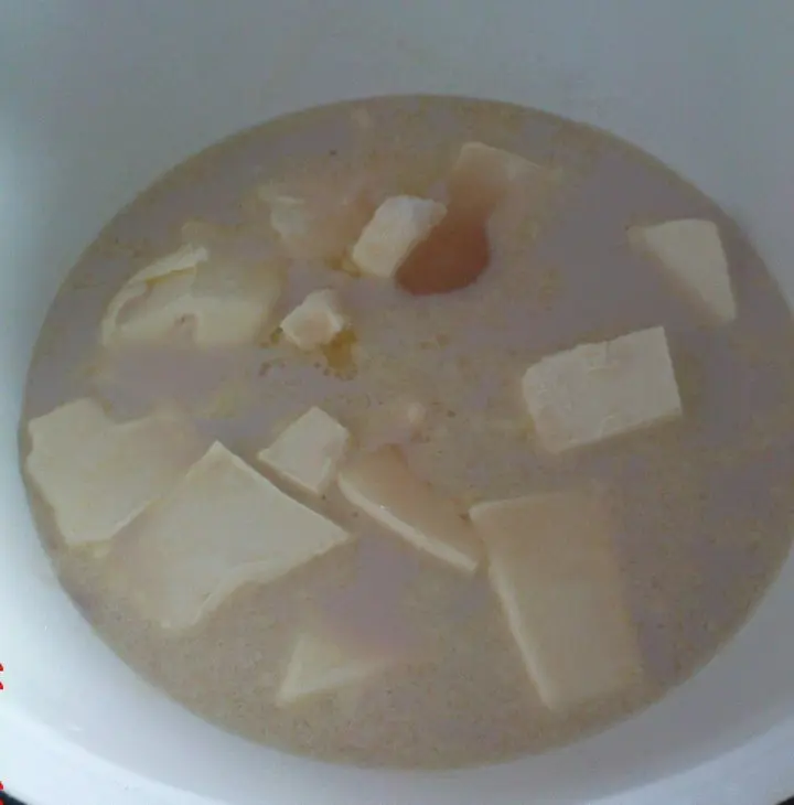 Рогалики с вишней: шаг 1