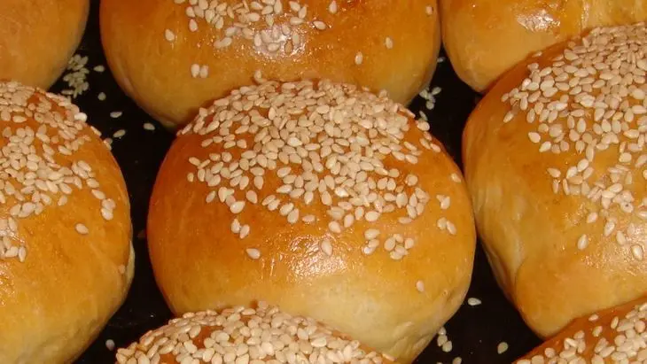 Булочки с кунжутом: шаг 1