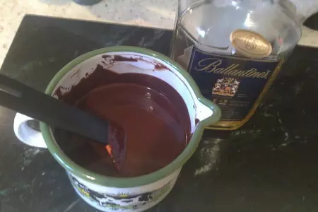 Торт " ореховый трюфель с черносливом": шаг 4