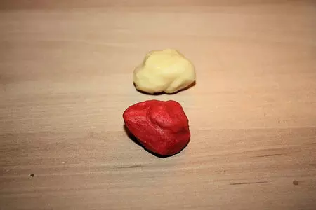 Печенье песочное «посохи» (candy cane cookies): шаг 3