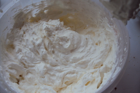 Маковый торт со сметанно-малиновым кремом /дуэль: шаг 16