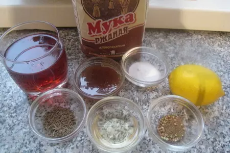 Лепешки медово-ржаные (постные): шаг 1