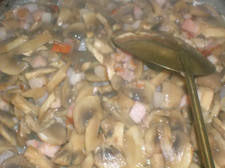 Мясные мячики, которые понравились и взрослым и детям: шаг 1