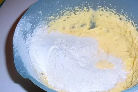 Рождественский кекс с карамелизованными мандаринами: шаг 3