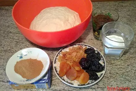 Monkey bread - обезьяний хлеб. десерт, который обожают не только дети: шаг 1