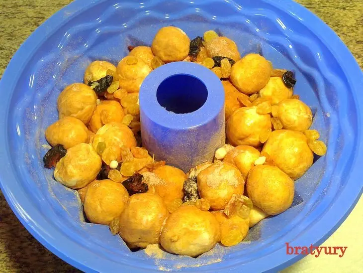 Monkey bread - обезьяний хлеб. десерт, который обожают не только дети: шаг 4