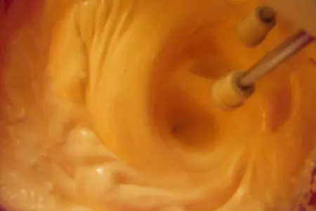 Корзиночки с ореховым тестом, белковым кремом и шоколадом: шаг 5
