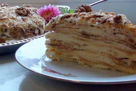 Торт «наполеон» с заварным сметанным кремом: шаг 3