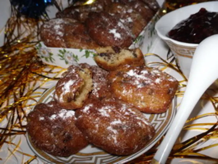 Мадленки с шоколадом и изюмом: шаг 7