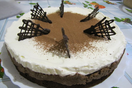 Кофейно-шоколадный торт со взбитыми сливками: шаг 3