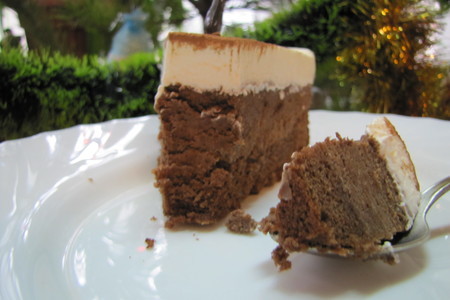 Кофейно-шоколадный торт со взбитыми сливками: шаг 6