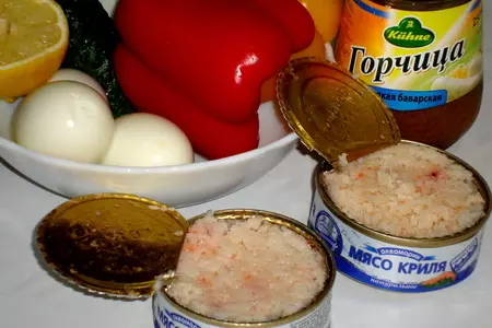 Салат из мяса криля: шаг 1