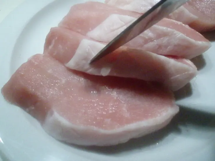 Мясные медальоны с рокфором: шаг 2
