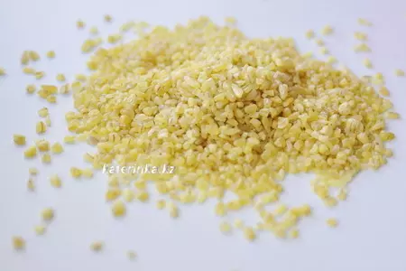 Салат из булгура с мятно-лимонной заправкой/ bulghur wheat salad with minty lemon dressing: шаг 3