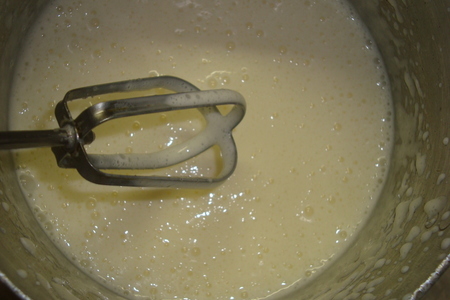 Вкусный пирог с маковой начинкой и сметанным суфле: шаг 5