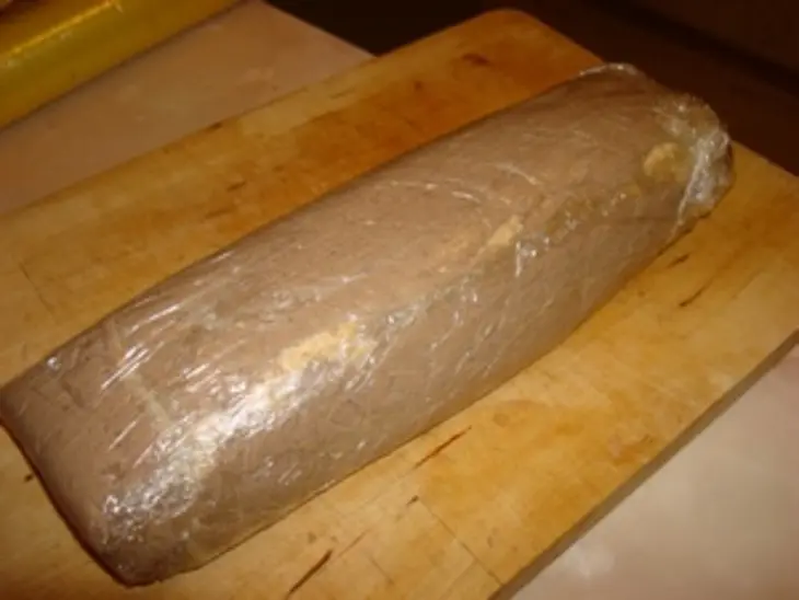 Закусочный сердечный рулет: шаг 8