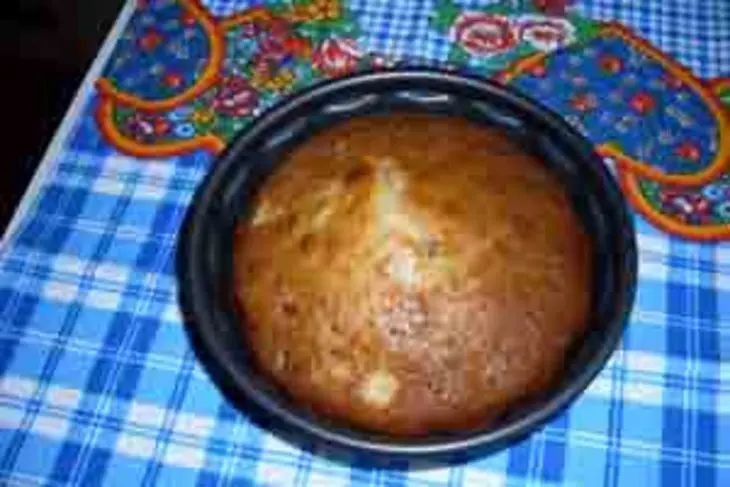 Пирог с ананасами и клюквой: шаг 3