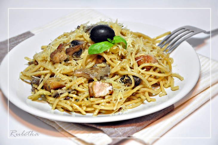 Spaghetti tetrazzini. паста, запечённая с курицей и грибами.: шаг 12