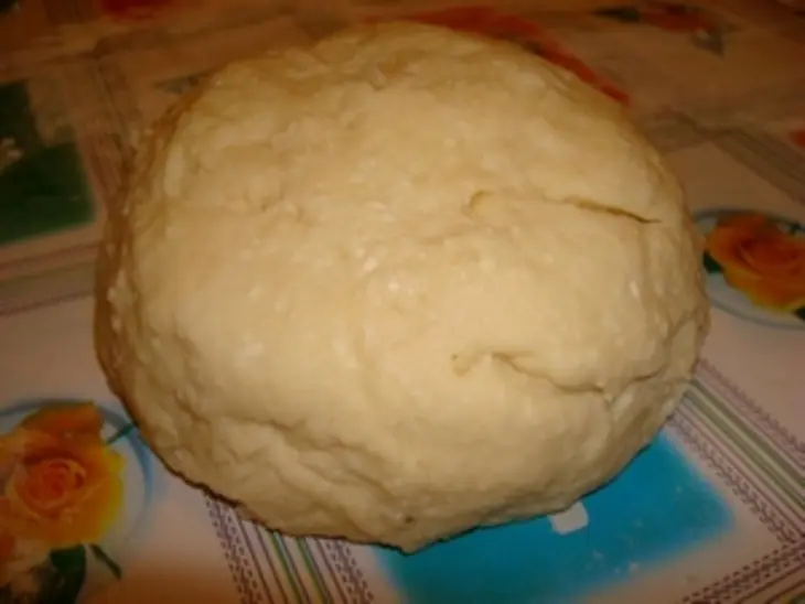 Творожный венок с ореховой начинкой: шаг 2