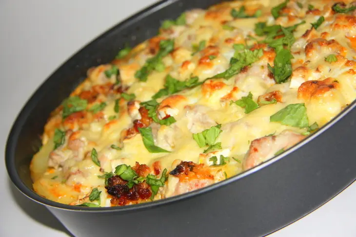Картофельная запеканка с курицей и вялеными томатами.: шаг 8