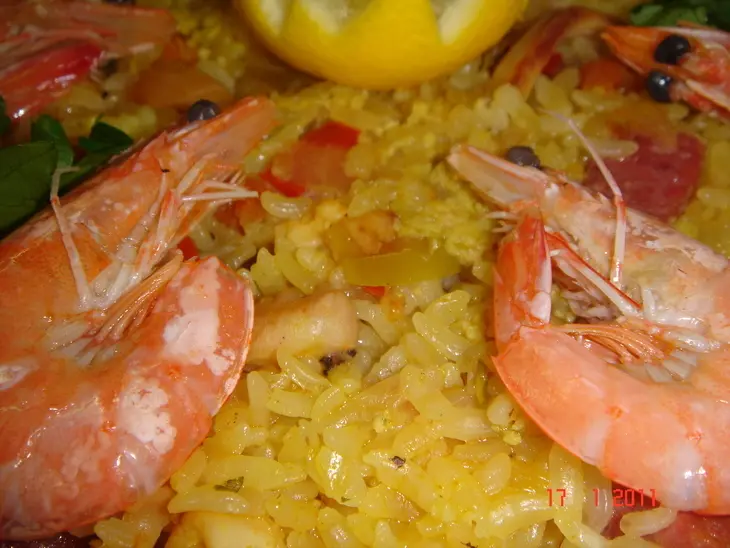 Паэлья с морепродуктами: шаг 1