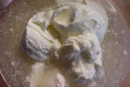 Хлеб домашний ржаной на йогурте с зёрнышками: шаг 1