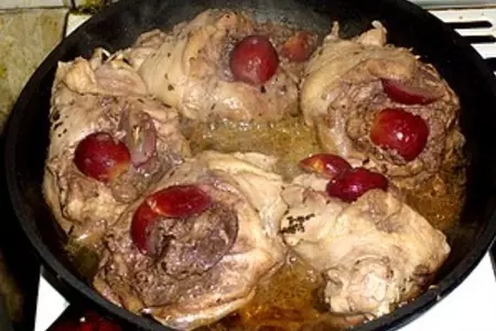 Куриные окорочка фаршированные: шаг 4