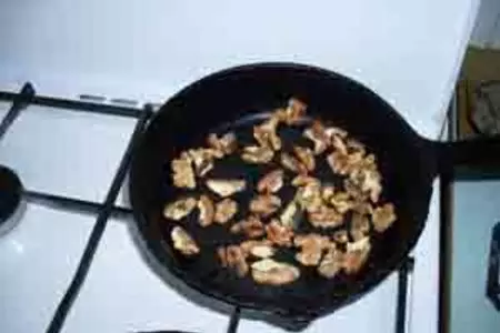 Курица с орехами и гранатовым соком: шаг 3