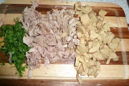 Пирожки - кальцоне супер-мини с сыром и орехами ( + немного с иной начинкой)): шаг 7