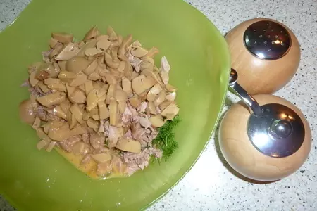 Пирожки - кальцоне супер-мини с сыром и орехами ( + немного с иной начинкой)): шаг 8
