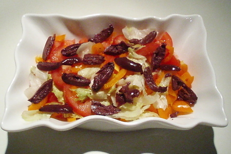 Салат с форелью копченой и кунжутом: шаг 1
