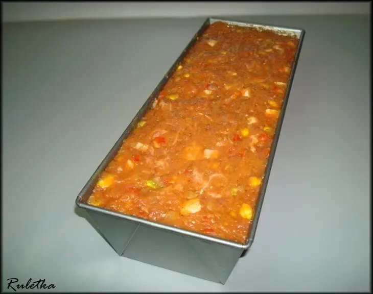 Митлоф (мясной хлеб) с паприкой и двумя соусами.: шаг 12
