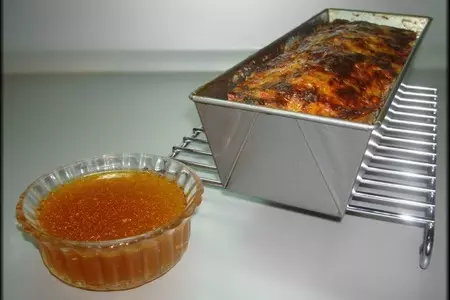 Митлоф (мясной хлеб) с паприкой и двумя соусами.: шаг 13