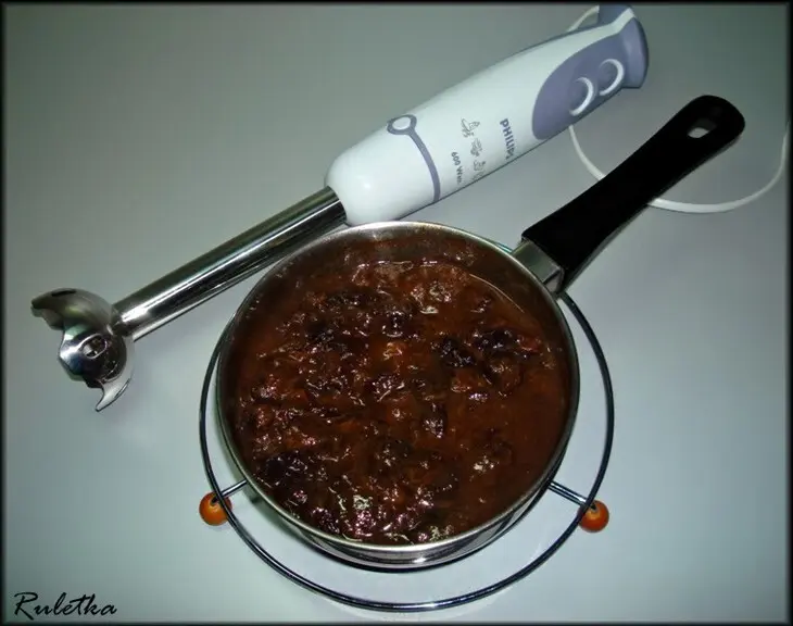 Митлоф (мясной хлеб) с паприкой и двумя соусами.: шаг 18